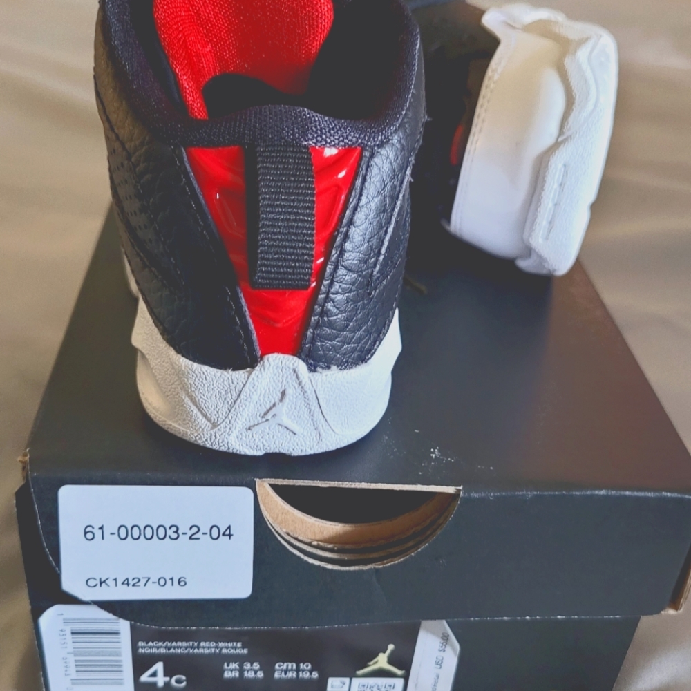 Jordan 4C